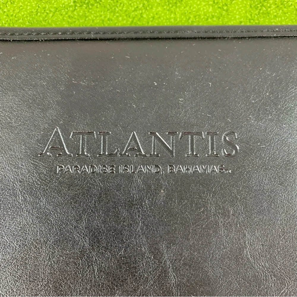Leed’s Black portfolio Case.